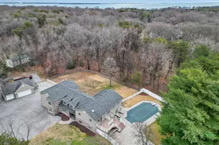 7715 Paradise Beach Rd, Pasadena, MD 21122 - Photo 3