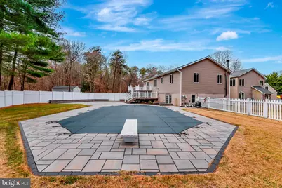 7715 Paradise Beach Road, Pasadena, MD 21122 - Photo 9