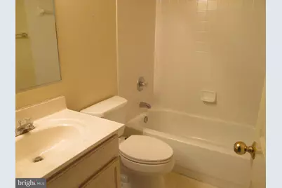 2004 Travis Point Court, Odenton, MD 21113 - Photo 9