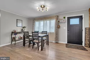 828 Barbara Ct N, Glen Burnie, MD 21060 - Photo 9