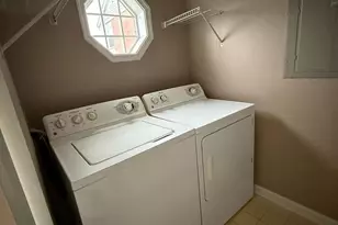 312 Blue Water Ct, Glen Burnie, MD 21060 - Photo 11