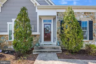 2926 Levee Dr, Odenton, MD 21113 - Photo 3
