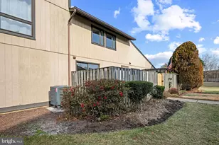 558 Glen Ct, Glen Burnie, MD 21061 - Photo 25