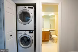 2707 Summerview Way, Annapolis, MD 21401 - Photo 11