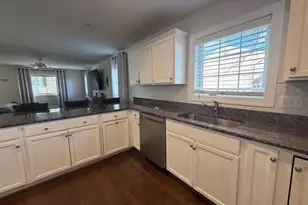 1635 Fairhill Dr, Edgewater, MD 21037 - Photo 9