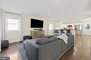 1635 Fairhill Dr, Edgewater, MD 21037 - Photo 11