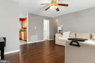 711 Holly Ave, Pasadena, MD 21122 - Photo 5