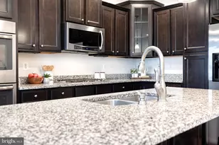 7951 Silver Oak Rd, Hanover, MD 21076 - Photo 23