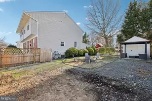8562 Beacon Point Rd, Pasadena, MD 21122 - Photo 43