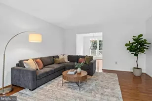 64 Foxwell Bend Rd, Glen Burnie, MD 21061 - Photo 9