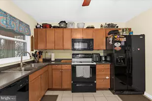 2313 230th St, Pasadena, MD 21122 - Photo 9