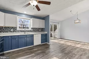 1821 Division Rd, Pasadena, MD 21122 - Photo 11