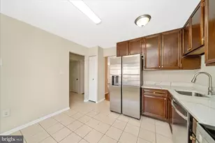 1483 Chatham Ct, Crofton, MD 21114 - Photo 7