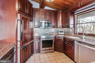418 Point Mary Cir, Tracys Landing, MD 20779 - Photo 17