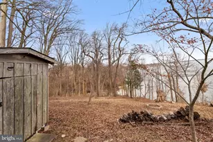 418 Point Mary Cir, Tracys Landing, MD 20779 - Photo 57