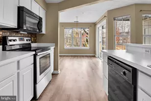 2408 Forest Edge Ct, Odenton, MD 21113 - Photo 7