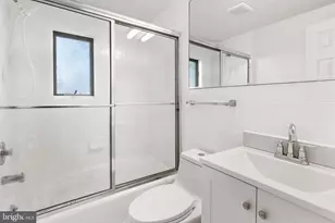 45 E Lake Dr, Annapolis, MD 21403 - Photo 15