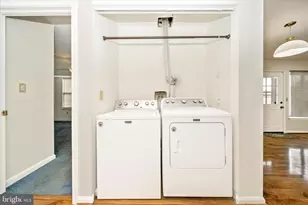 208 Water Fountain Ct, Glen Burnie, MD 21060 - Photo 25