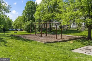 208 Water Fountain Ct, Glen Burnie, MD 21060 - Photo 23