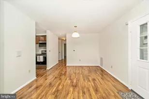 208 Water Fountain Ct, Glen Burnie, MD 21060 - Photo 11