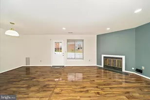208 Water Fountain Ct, Glen Burnie, MD 21060 - Photo 7