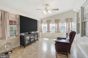 759 Sunnyfield Ln, Baltimore, MD 21225 - Photo 15