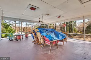 25 Pocono Dr, Arnold, MD 21012 - Photo 17