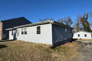 312 Elizabeth Ave, Brooklyn, MD 21225 - Photo 3