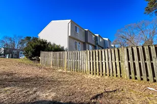 8080 Wolsey Ct, Pasadena, MD 21122 - Photo 7