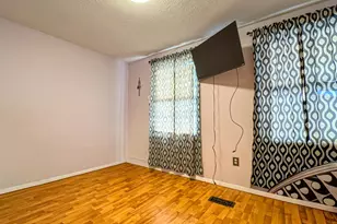 8080 Wolsey Ct, Pasadena, MD 21122 - Photo 31