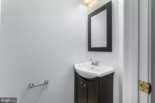 2204 Commissary Cir, Odenton, MD 21113 - Photo 5