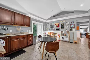 7819 Bertha Rd, Pasadena, MD 21122 - Photo 7