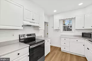 5701 Magie St, Baltimore, MD 21225 - Photo 15