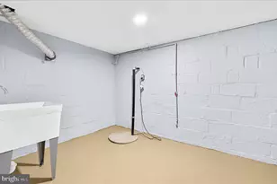 5701 Magie St, Baltimore, MD 21225 - Photo 39