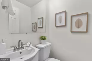 304 Forest Ct, Severna Park, MD 21146 - Photo 19