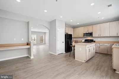 8114 Mallard Shore Drive, Laurel, MD 20724 - Photo 13