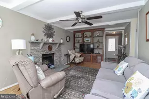 701 Snowdon Ln, Glen Burnie, MD 21061 - Photo 3