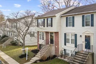 1530 Falstone Ln, Crofton, MD 21114 - Photo 5