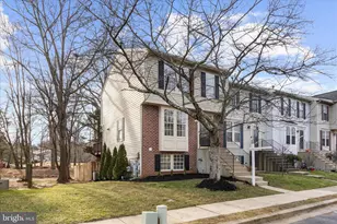 1530 Falstone Ln, Crofton, MD 21114 - Photo 3