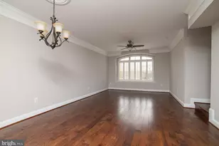 102 Vanguard Ln, Annapolis, MD 21401 - Photo 9