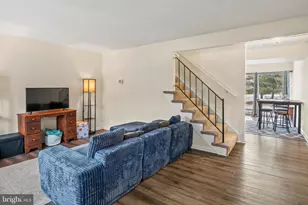 6419 Lamplighter Ridge, Glen Burnie, MD 21061 - Photo 5