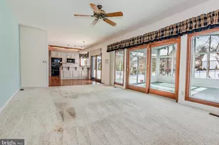 1306 Persimmontree Ct, Crofton, MD 21114 - Photo 19