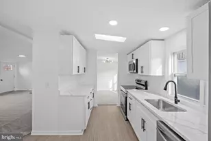 402 Boones Dr, Lothian, MD 20711 - Photo 15