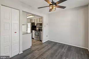 1753 Castleford Square, Crofton, MD 21114 - Photo 7