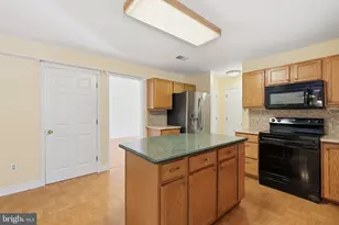 2710 Bains Ct, Crofton, MD 21114 - Photo 13