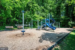 304 Gatsby Pl, Edgewater, MD 21037 - Photo 87