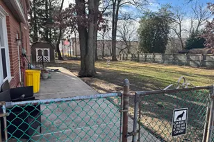 8046 Jumpers Hole Rd, Pasadena, MD 21122 - Photo 3