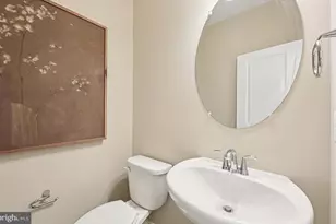 1122 Crested Wood Dr, Laurel, MD 20724 - Photo 11