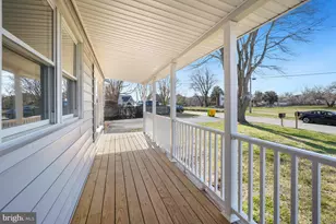 1546 Ridgely Dr, Edgewater, MD 21037 - Photo 7