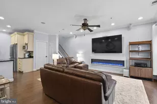 803 Estuary Dr, Odenton, MD 21113 - Photo 7